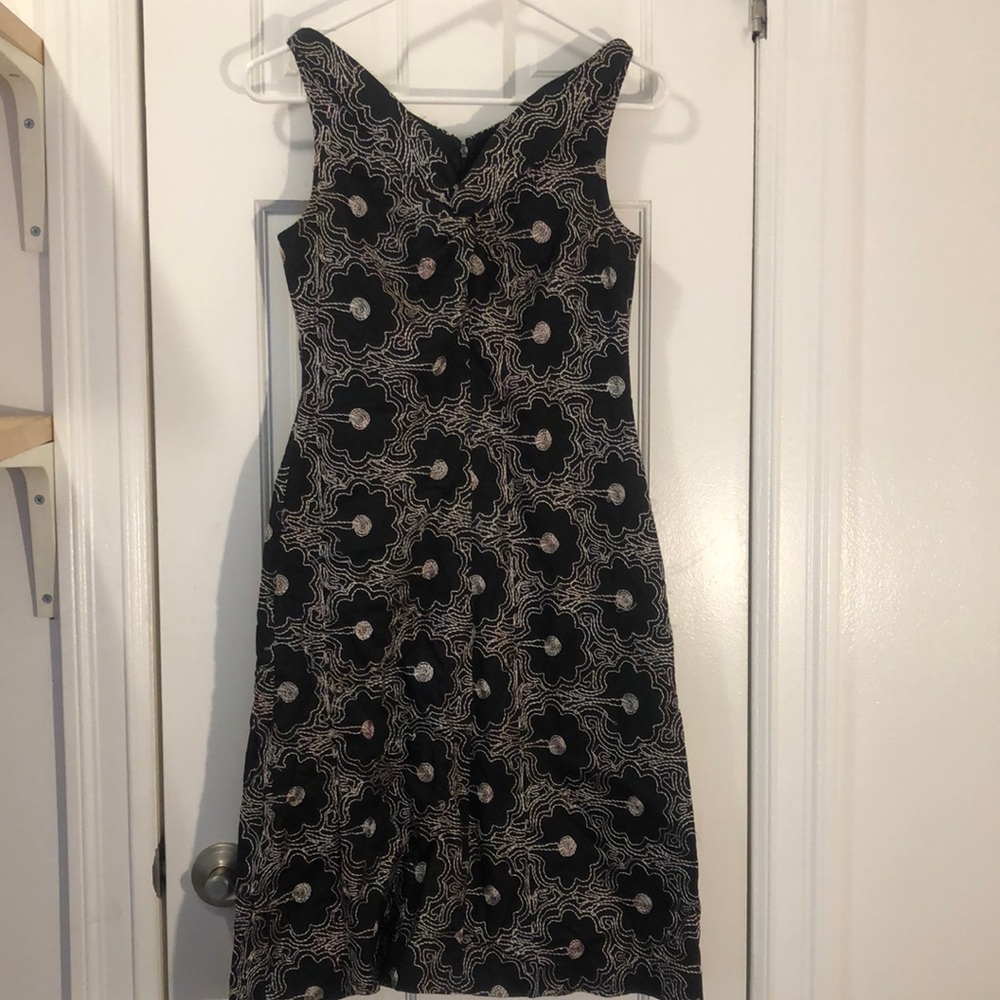 Really sweet TOCCA dress.